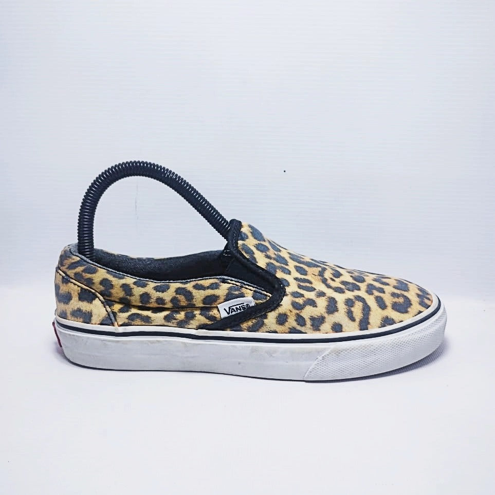 Vans Classic Slip-On Sneakers