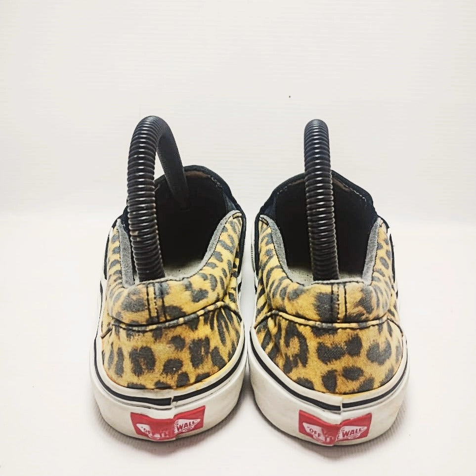 Vans Classic Slip-On Sneakers