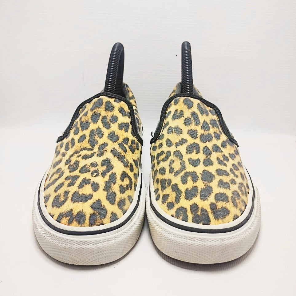 Vans Classic Slip-On Sneakers