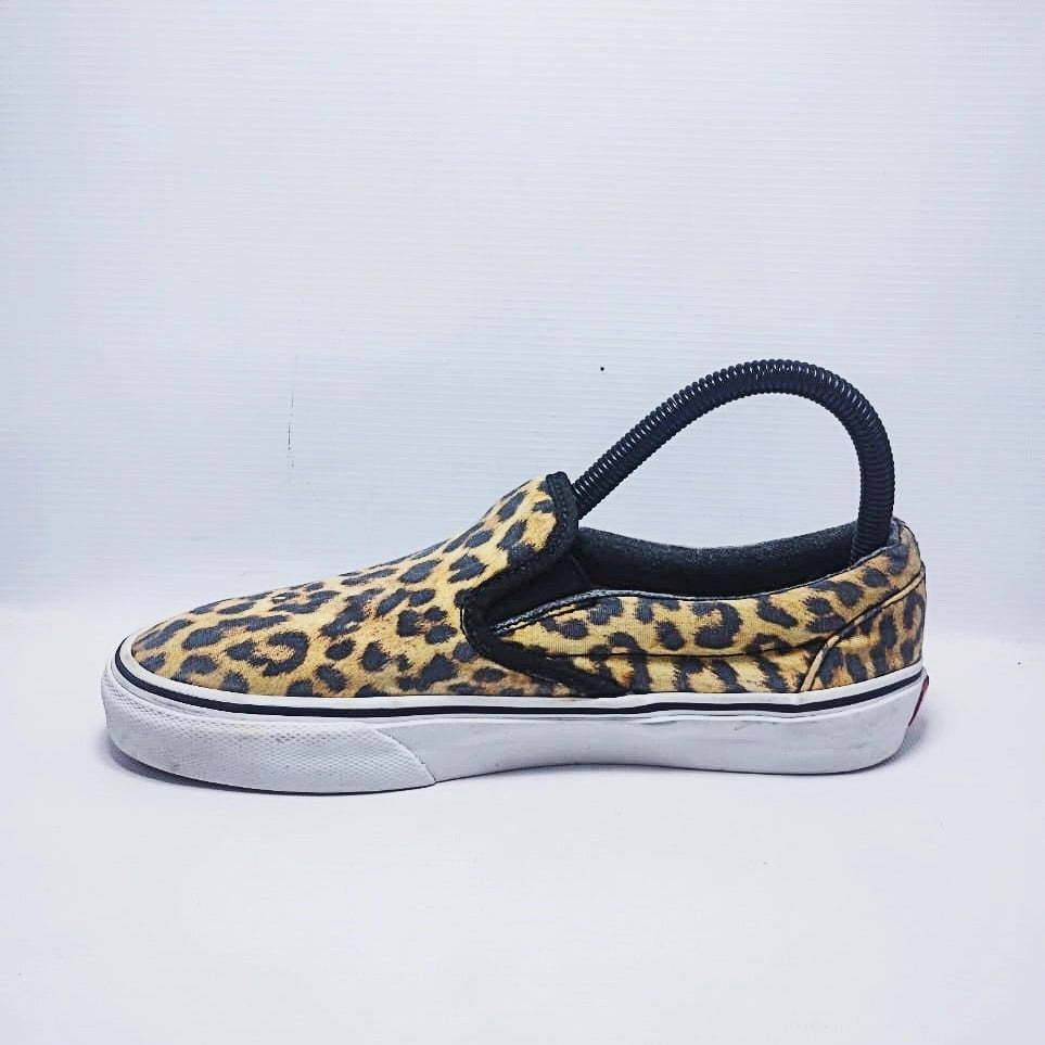 Vans Classic Slip-On Sneakers