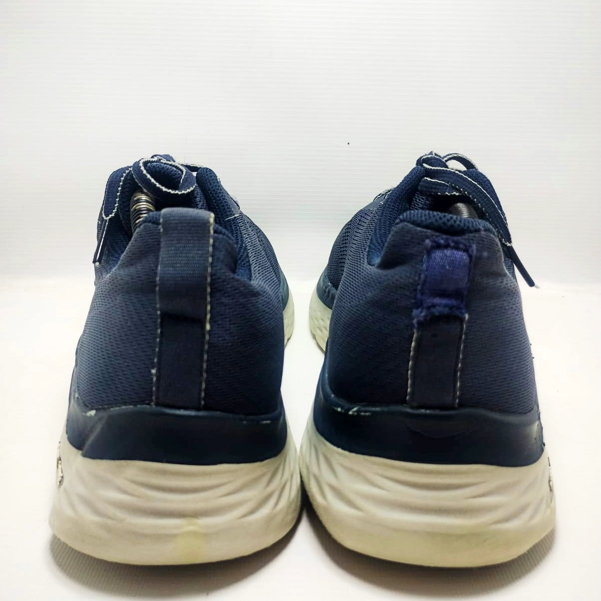 Skechers GOwalk Hyper Burst walking shoes