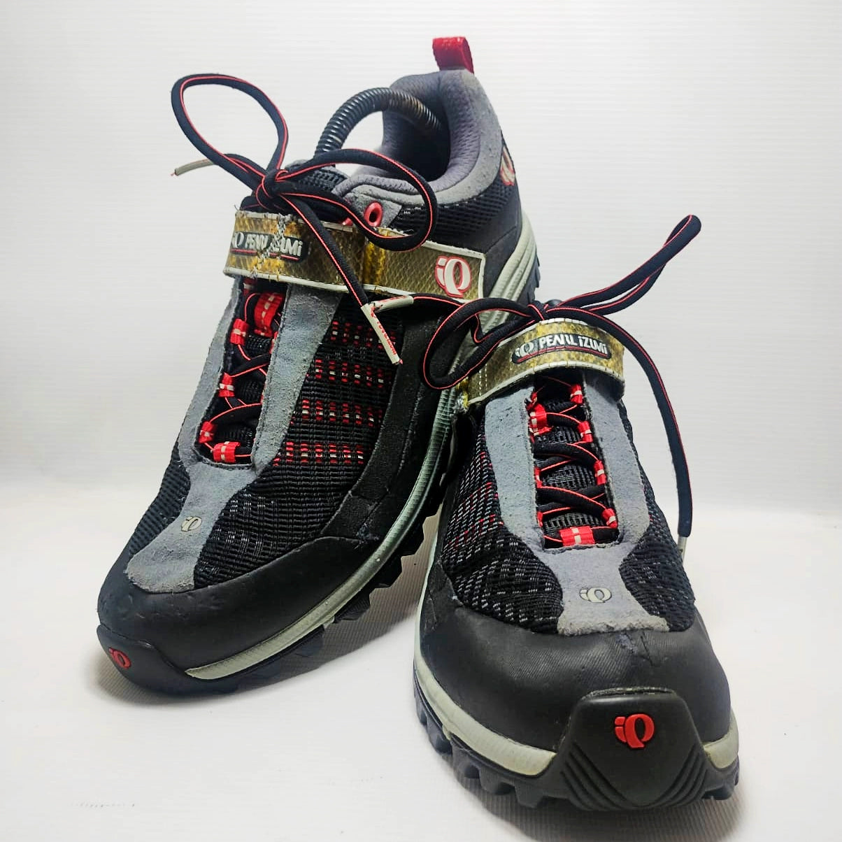Pearl Izumi X-Alp Seek mountain bike shoes