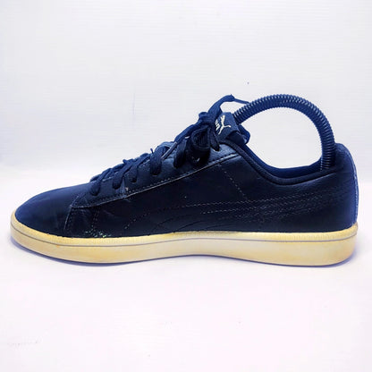 Puma Smash v2 Leather Sneakers.