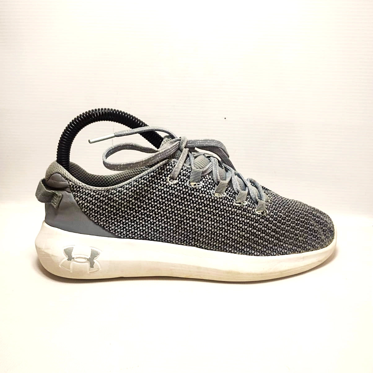 Under Armour Ripple MTL running shoes