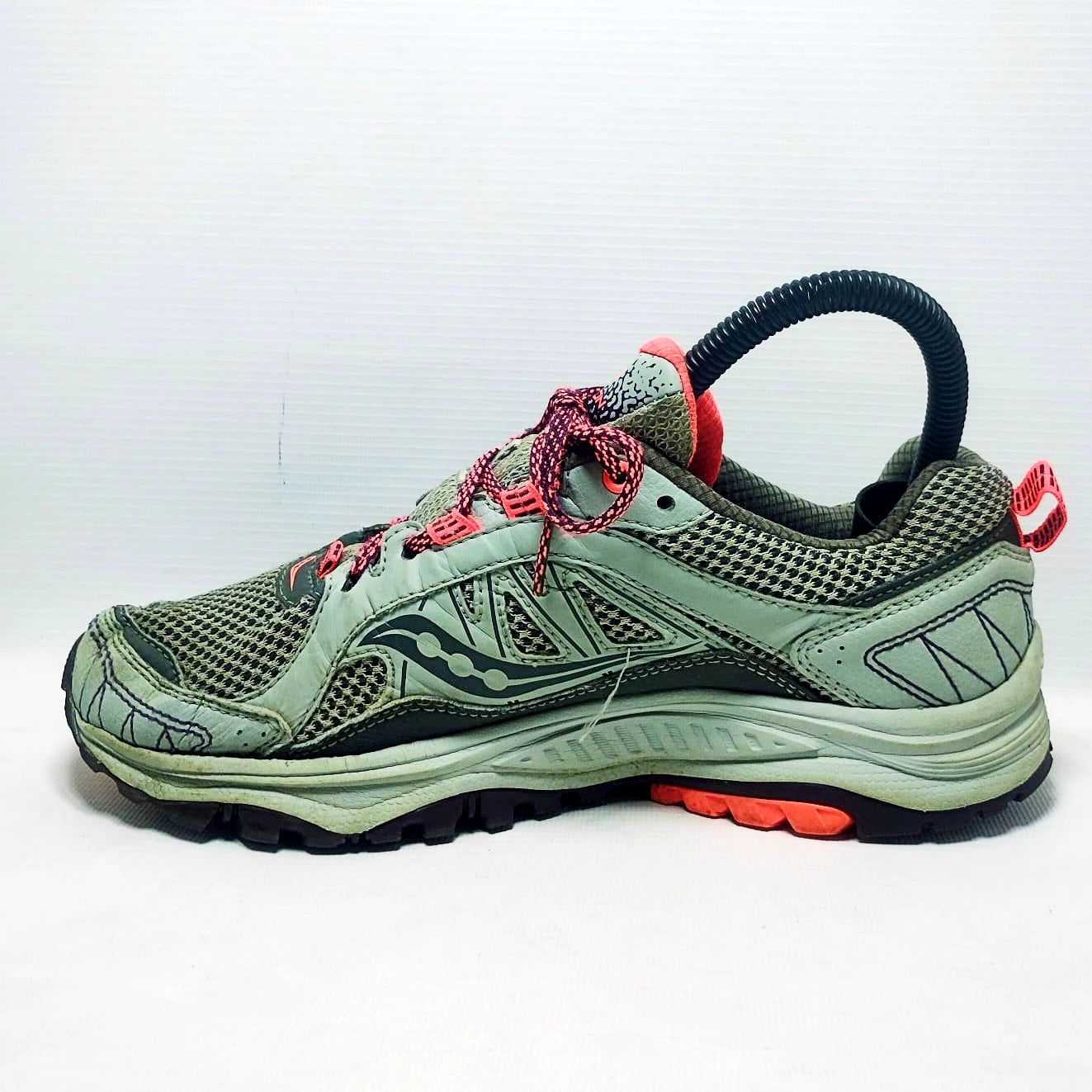 Saucony Grid Excursion TR9 trail running shoe