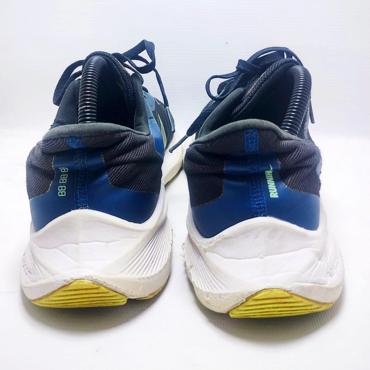 Nike Air Zoom Winflo 7 running shoe