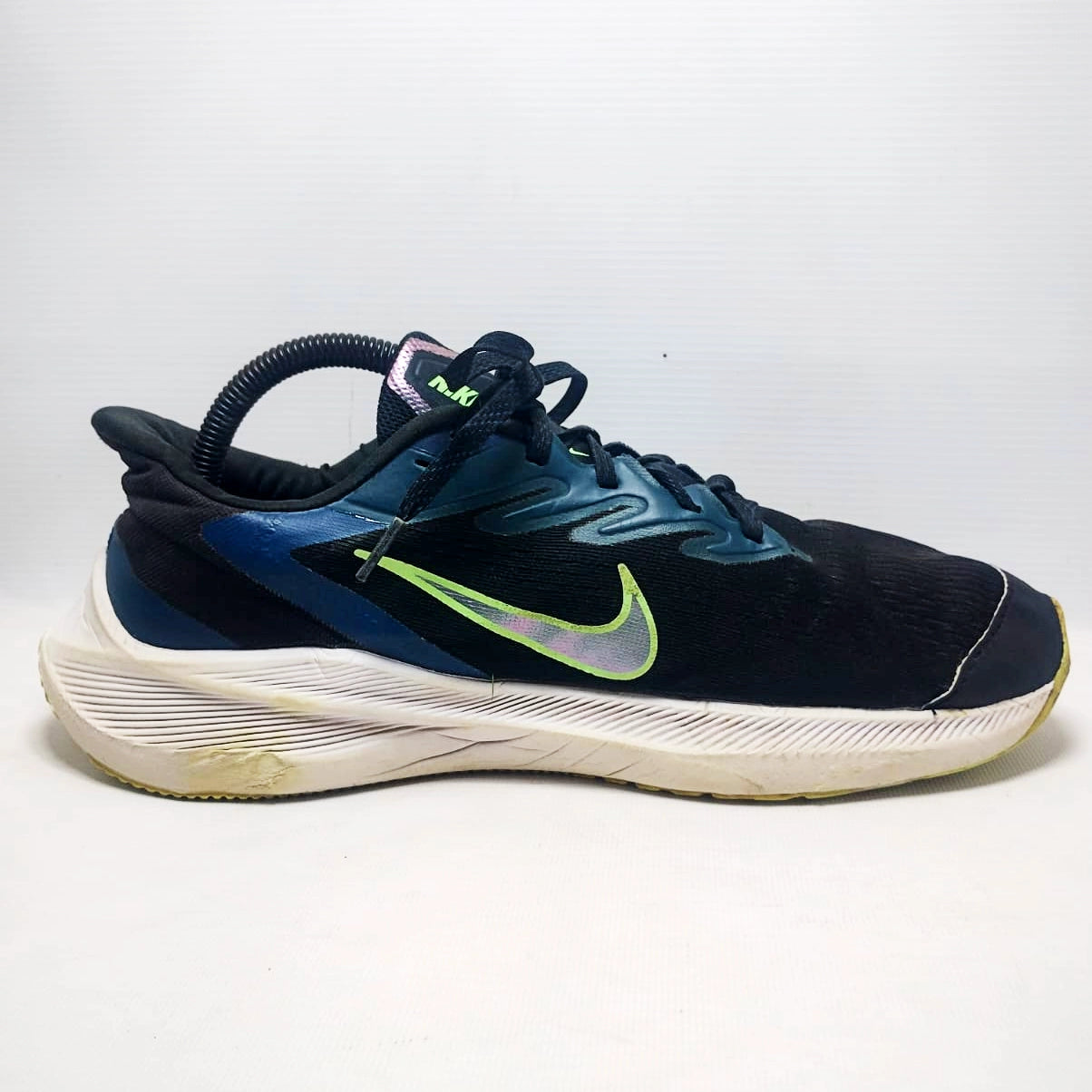 Nike Air Zoom Winflo 7 running shoe