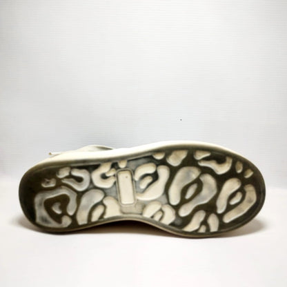 AIGVHANDRF MCIQNRFEN SNEAKERS