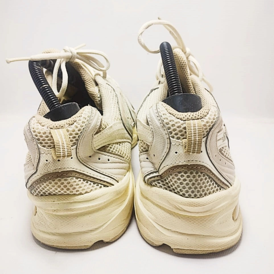 NEW BALANCE 530 in Pearl White Color