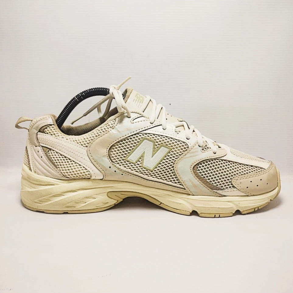 NEW BALANCE 530 in Pearl White Color