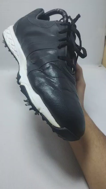 F.J. Energize men's golf shoes with spikes